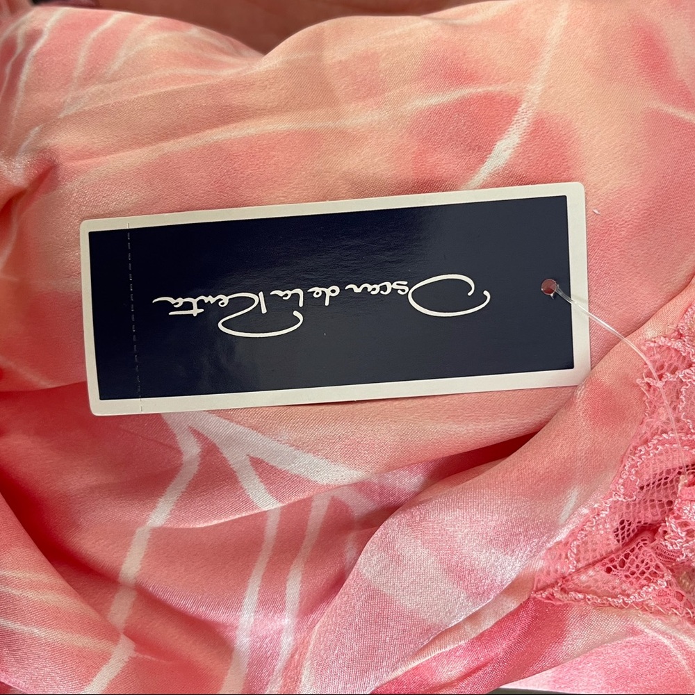 Silk Robe - Picture 7 of 8